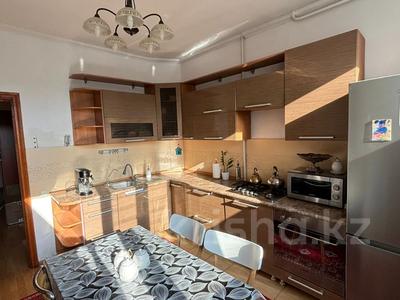 3-комнатная квартира · 70 м² · 3/9 этаж, мкр Алмагуль, Жарокова 275 — Байкадамова за 52 млн 〒 в Алматы, Бостандыкский р-н