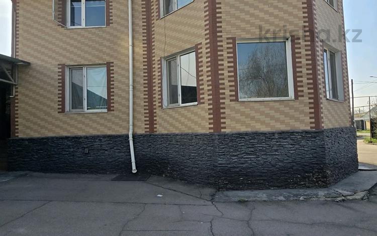 Жеке үй · 8 бөлме · 300 м² · 10 жүзд., Юности 64 — Детского сада, бағасы: 75 млн ₸ в Байтереке (Новоалексеевке) — фото 2