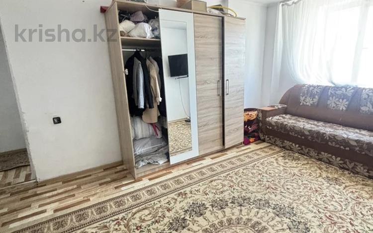 2-бөлмелі пәтер · 65 м² · 5/9 қабат, Болашақ ш/а. 131В, бағасы: 17.5 млн ₸ в Актобе, мкр Болашак — фото 2