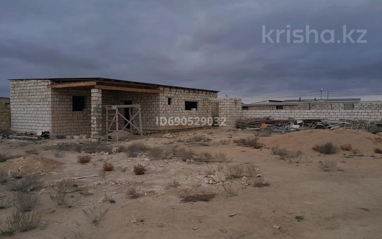 Отдельный дом · 2 комнаты · 128 м² · 10 сот., Батыр тамшалы 10 44 за 4 млн 〒 в Актау — фото 2