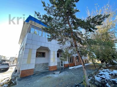 Здания · 949 м², бағасы: 360 млн 〒 в Костанае