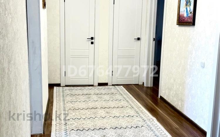 3-комнатная квартира · 80 м² · 2/9 этаж, мкр. Алтын орда, Мкр. Батыс-2 14б — Мәңгілік ел за 28.5 млн 〒 в Актобе — фото 13