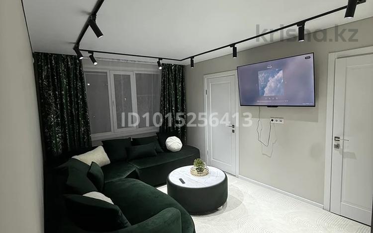 3-комнатная квартира · 50 м² · 1 этаж, мкр Мясокомбинат, Урдинская 2/2 — Ремзавод за 160 000 ₸ в Уральске — фото 2