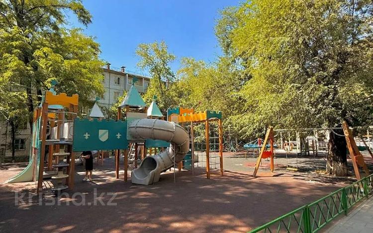 3-бөлмелі пәтер · 72 м² · 2/4 қабат, абылай хана 39, бағасы: 56 млн ₸ в Алматы, Алмалинский р-н — фото 8