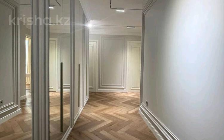 3-бөлмелі пәтер · 80 м² · 3/9 қабат, Кайым Мухамедханов 4н — Ханшатыр, бағасы: 90 млн ₸ в Астане, Нура р-н — фото 2