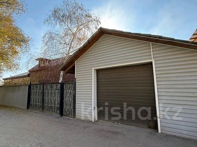 Часть дома · 6 комнат · 210 м² · 10 сот., Абая 17/2 за 70 млн 〒 в Жезказгане