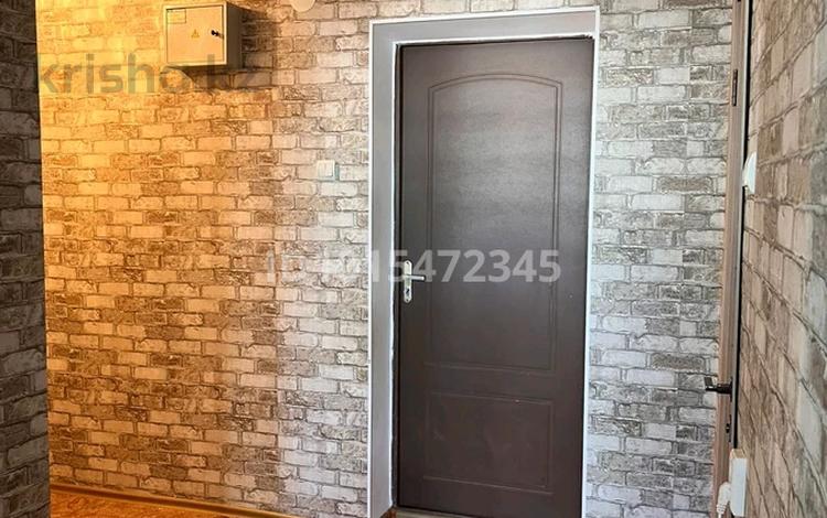 1-комнатная квартира · 42 м² · 5/9 этаж, мкр Кадыра Мырза-Али 1 за 13.5 млн ₸ в Уральске — фото 2