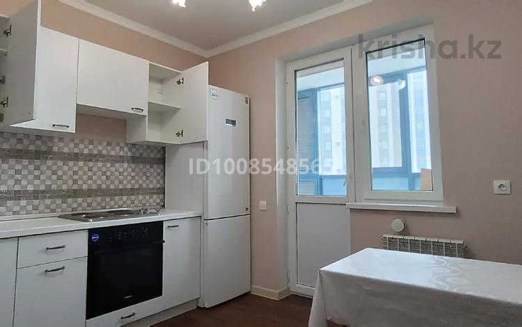 1-бөлмелі пәтер · 40 м² · 9/22 қабат, Александр Бараев 18, бағасы: 230 000 ₸ в Астане, р-н Байконур — фото 2