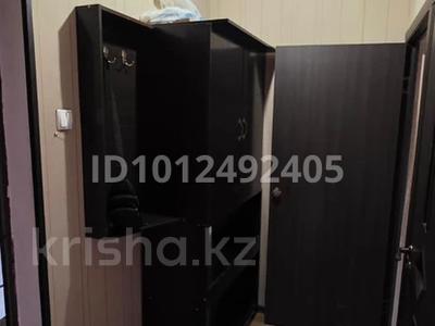 2-бөлмелі пәтер · 40 м² · 5/5 қабат, 18-й микрорайон, 18-й микрорайон — Еримбетова, бағасы: 200 000 〒 в Шымкенте, Аль-Фарабийский р-н