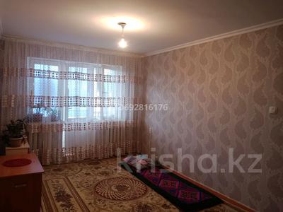 2-комнатная квартира, 47 м², 4/5 этаж, Ақшораева 9 за 4 млн 〒 в Каратау