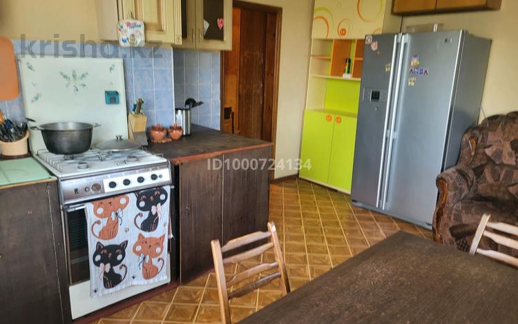 Часть дома · 3 комнаты · 100 м² · 10 сот., Аэродромная 19/2 за 400 000 ₸ в Бурабае — фото 2