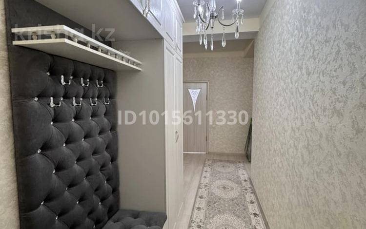 2-бөлмелі пәтер · 63 м² · 1/5 қабат, 17-ш/а. 74 — Айрақты, бағасы: 180 000 ₸ в Актау, 17-й мкр — фото 2