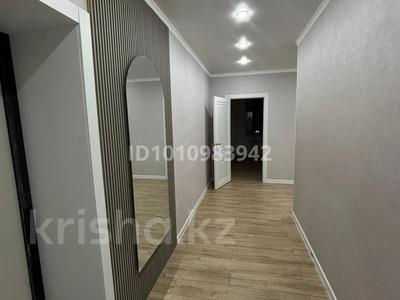 2-комнатная квартира · 66 м² · 3/9 этаж, Самал 88 за 30 млн ₸ в Уральске