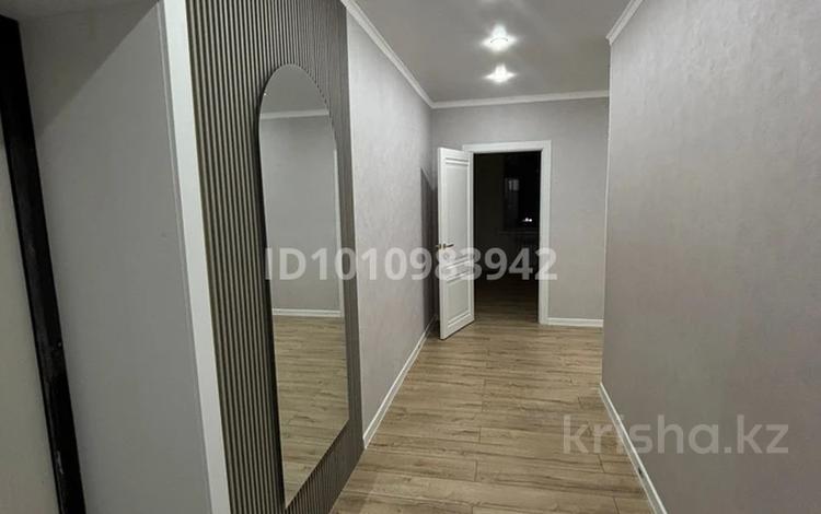 2-комнатная квартира · 66 м² · 3/9 этаж, Самал 88 за 30 млн ₸ в Уральске — фото 2