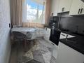 4-бөлмелі пәтер · 61.6 м² · 4/5 қабат, Каирбекова 405 — Каирбекова Курганская, бағасы: 23 млн ₸ в Костанае — фото 14