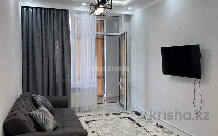 3-комнатная квартира, 100 м², 3/10 этаж, мкр Сары Арка, Кулманова 35