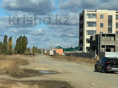 Промбаза · 45.7 соток, Жылкаман батыра 90в — Шестихатка 391/ Жана коныс 90 в за 195 млн 〒 в Актобе, жилой массив Жанаконыс