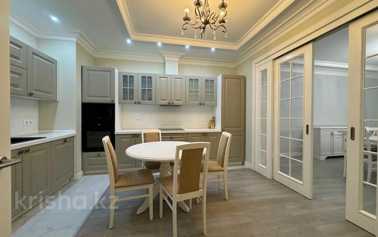3-комнатная квартира · 140 м² · 4/7 этаж, мкр Мирас 157/2 за 800 000 ₸ в Алматы, Бостандыкский р-н — фото 182
