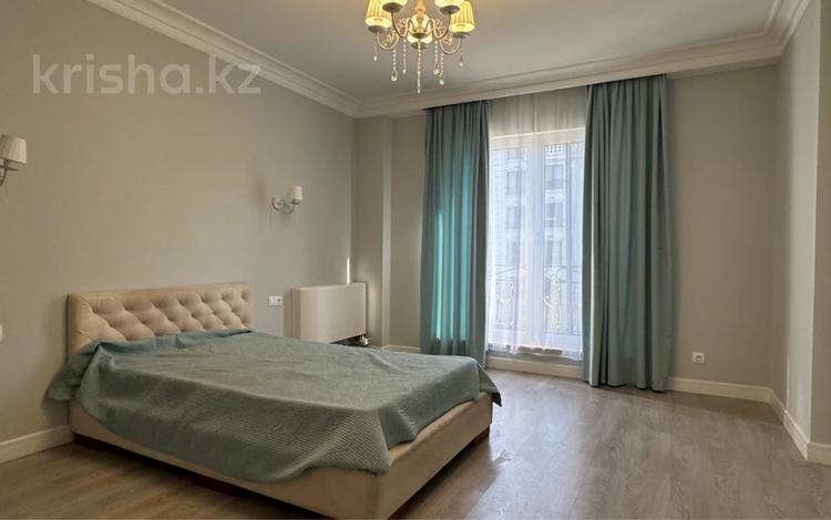 3-бөлмелі пәтер · 140 м² · 4/7 қабат · ай сайын, мкр Мирас, Мкр.Мирас 157/2, бағасы: 900 000 〒 в Алматы, Бостандыкский р-н — фото 56