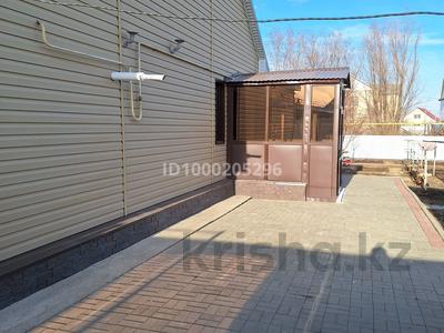 Жеке үй · 4 бөлме · 110 м² · 10 жүзд., За рестораном Арман 172, бағасы: 35 млн ₸ в Актобе, жилой массив Заречный-1