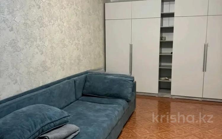 1-комнатная квартира · 32 м² · 4/5 этаж, Серке Кожамкулова за 27.5 млн ₸ в Алматы, Алмалинский р-н — фото 2
