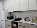 2-бөлмелі пәтер · 64 м² · 2/9 қабат, Ауэзова 78 — Б.Момышулы, бағасы: 250 000 ₸ в Щучинске — фото 2