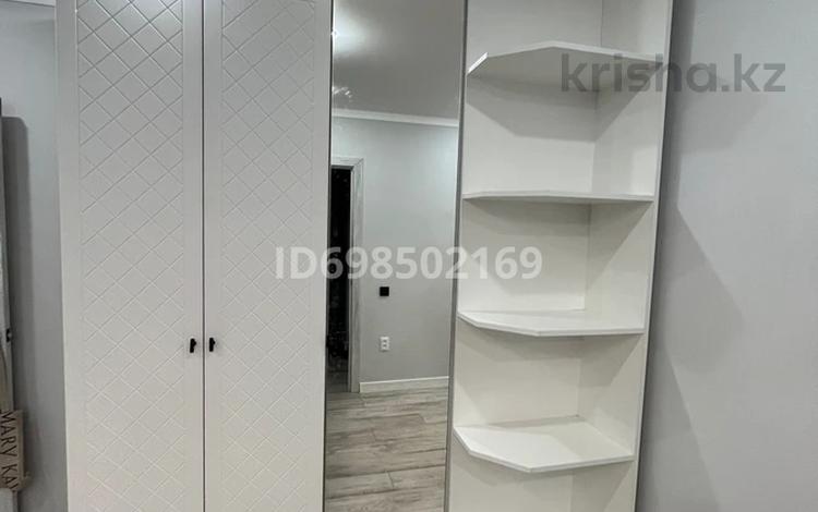 1-комнатная квартира · 36 м² · 2/5 этаж, мкр Юго-Восток, Республики 6 за 160 000 ₸ в Караганде, Казыбек би р-н — фото 2