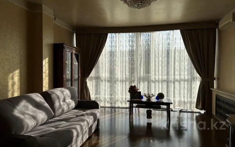 2-комнатная квартира · 80 м² · 5/6 этаж, Тулебаева за 160 млн 〒 в Алматы, Алмалинский р-н — фото 2