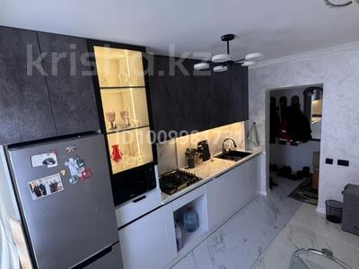 3-комнатная квартира · 56 м² · 4/5 этаж, Махамбета 114Б — Драмтеатр за 21.5 млн ₸ в Атырау
