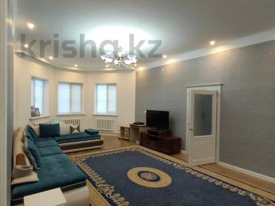 Отдельный дом · 8 комнат · 460 м² · 8 сот., Лесхоз 2 за 800 000 ₸ в Атырау