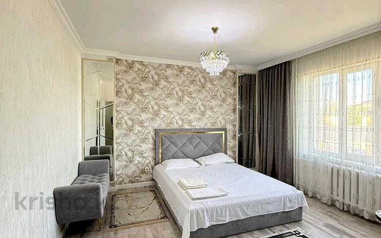 1-комнатная квартира · 50 м² · 3/9 этаж, Нурсат 2 13 — Рахима Плаза - Арғынбекова за 15 000 ₸ в Шымкенте — фото 2
