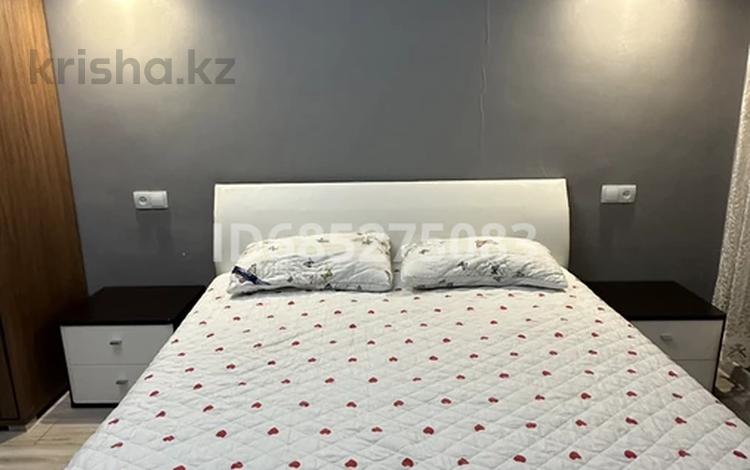 2-бөлмелі пәтер · 70 м² · 7/7 қабат, 19-ш/а. 43/1, бағасы: 20 000 ₸ в Актау, 19-й мкр — фото 53