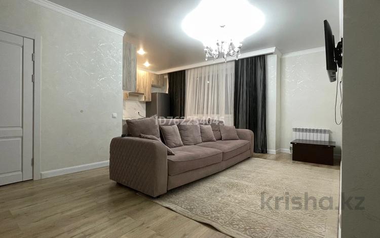 3-комнатная квартира · 69 м² · 7/9 этаж, Жумекен Нажимеденова 39 за 300 000 ₸ в Астане, Алматы р-н — фото 2