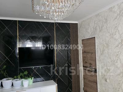 3-комнатная квартира · 68.8 м² · 2/5 этаж, мкр Нурсая — Школа 38, Tonykok за 28 млн 〒 в Атырау