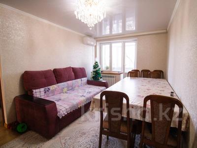 3-комнатная квартира · 65 м² · 4/5 этаж, 5мкр за 19.5 млн 〒 в Талдыкоргане, мкр Самал