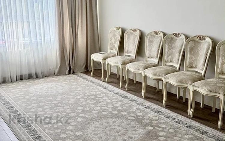 2-комнатная квартира · 65 м² · 7/13 этаж, мкр Кайтпас 2, К. Толеметова 83 за 250 000 ₸ в Шымкенте, Абайский р-н — фото 2