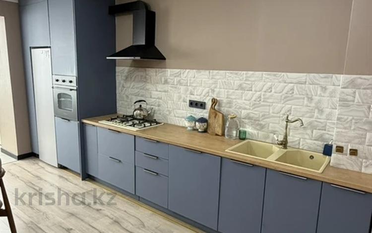 2-комнатная квартира · 100 м² · 3/5 этаж, Циалковского 1 за 44 млн ₸ в Уральске — фото 2