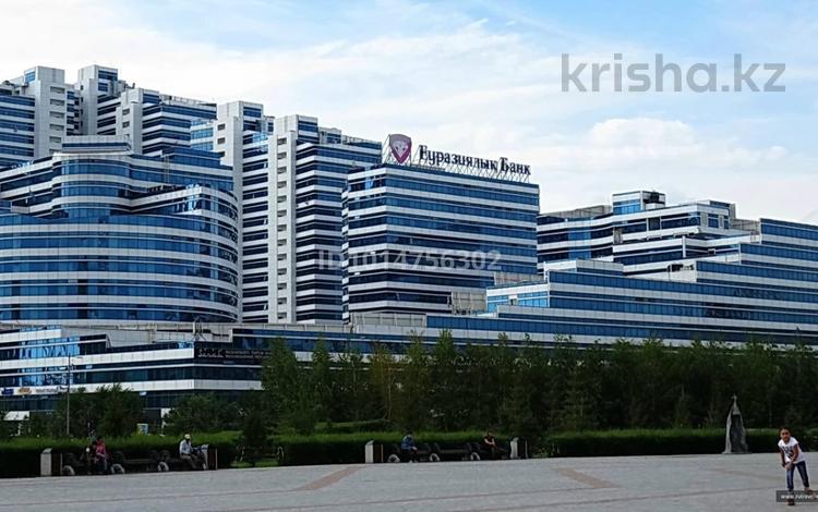 2-комнатная квартира · 64.6 м² · 1/23 этаж, Динмухаммед Кунаев 12/2 — Достык за 38.9 млн ₸ в Астане, Есильский р-н — фото 2