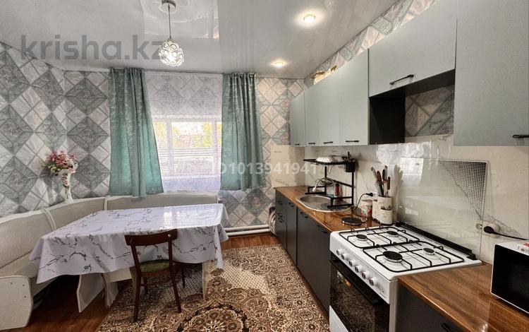 Часть дома · 4 комнаты · 95 м² · 6 сот., Садвакасова 78/2 — Халық банк,пошта,ЦОН,аурухана, балабақшка,акимат,мектеп за 15 млн ₸ в Жанаарка — фото 2