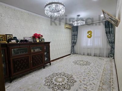 5-комнатная квартира · 120 м² · 5/5 этаж, 27-й мкр 80 за 28 млн ₸ в Актау