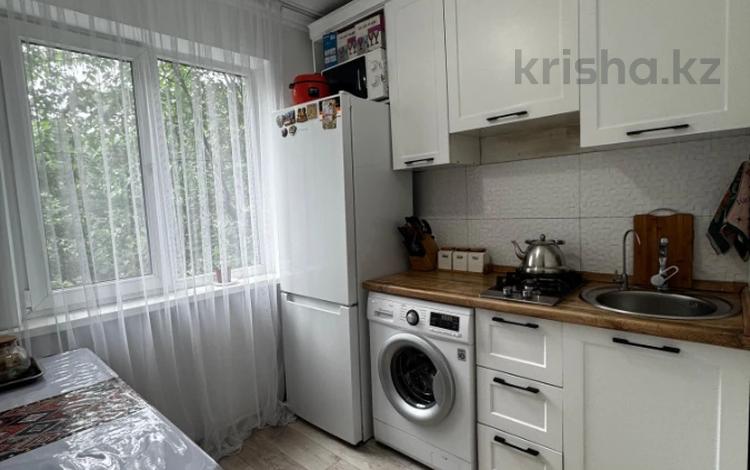 2-комнатная квартира · 43 м² · 2/4 этаж, мкр №8 34 за 32 млн ₸ в Алматы, Ауэзовский р-н — фото 5
