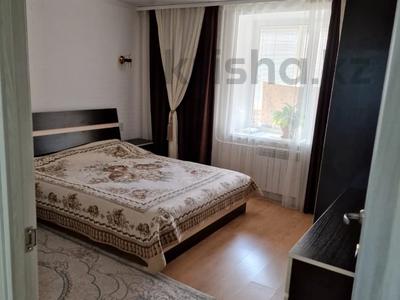 3-комнатная квартира · 79 м² · 1/5 этаж, Молдагуловой 15/6 за 28.8 млн 〒 в Усть-Каменогорске