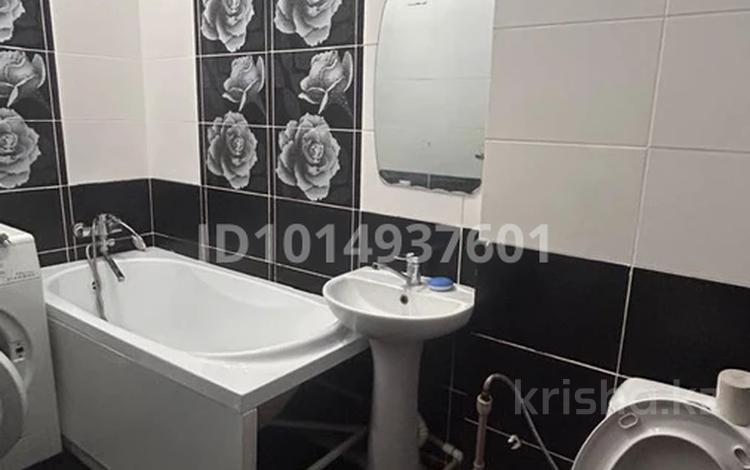2-комнатная квартира · 40 м² · 3/3 этаж, Жунис Абугалиева 28 за 125 000 ₸ в Балхаше — фото 2