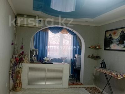 3-комнатная квартира · 64 м² · 5/5 этаж, Абулхаир хана 155/1 — Талап больница за 24 млн ₸ в Уральске