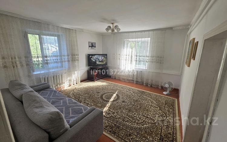 Отдельный дом · 4 комнаты · 120 м² · 20 сот., Сибирская 50 за 30 млн ₸ в Байдибек би — фото 2