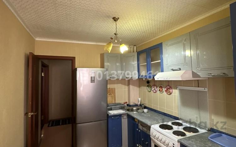2-комнатная квартира · 53.2 м² · 6/9 этаж, мкр Юго-Восток, Муканова 13 за 180 000 ₸ в Караганде, Казыбек би р-н — фото 2
