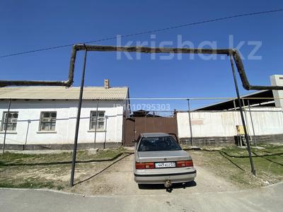 Жеке үй · 6 бөлме · 100 м², Мусабеков 7/1 — Ортасы, бағасы: 450 000 〒 в Туркестане