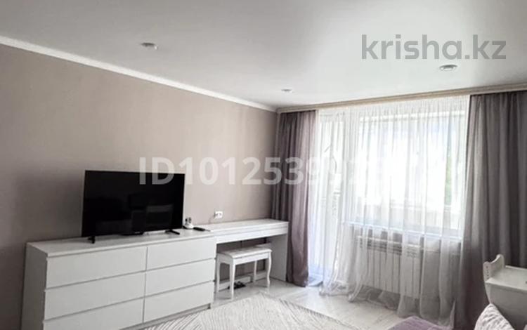 1-бөлмелі пәтер · 38 м² · 5/9 қабат, Пермитина 15/1 — АДК, бағасы: 21.8 млн ₸ в Усть-Каменогорске — фото 2