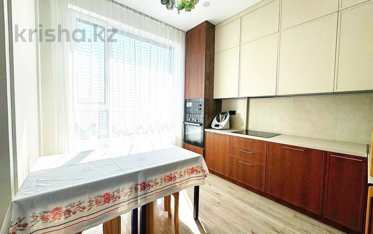 2-комнатная квартира · 62 м² · 13/14 этаж, Санжара Асфендиярова 10 за 45.5 млн ₸ в Астане, Нура р-н — фото 2