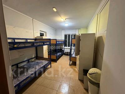 7 комнат · 160 м² · 1/1 этаж, мкр Тастак-3 129/1 — Улица Тургут Озаля 129/1 высше ул. Карасай Батыра за 2 500 ₸ в Алматы, Алмалинский р-н